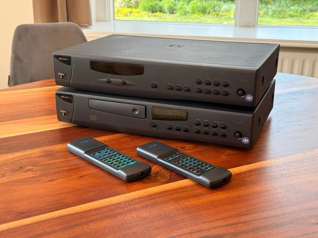 Arcam Alpha 7 tuner en Alpha 8 cd speler met afstandsbedieni, Ophalen of Verzenden, Zo goed als nieuw, Overige merken, Met radio