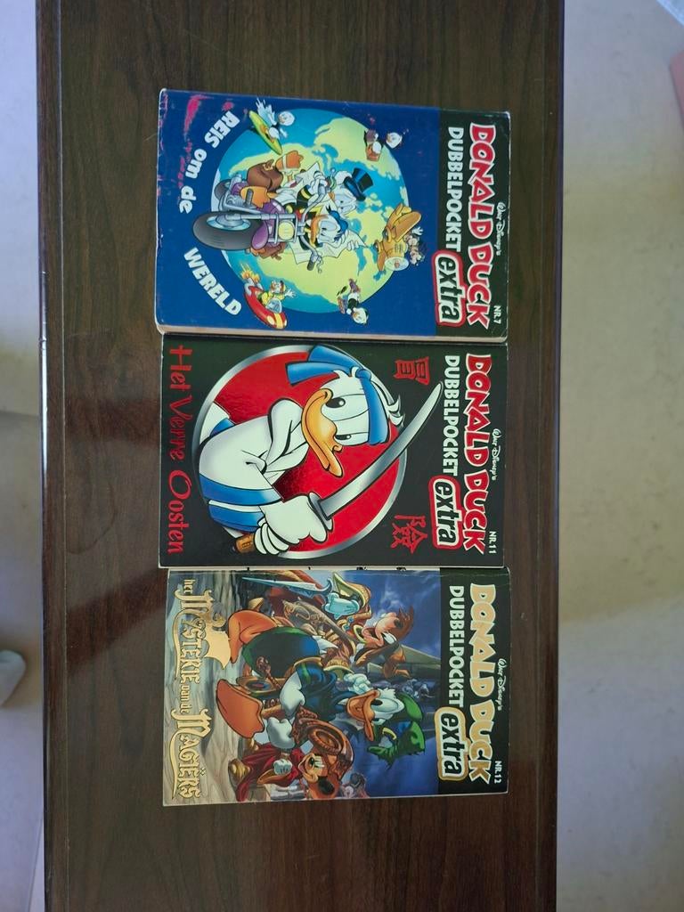 Donald duck dubbelpocket extra, Boeken, Gelezen, Europa, Ophalen of Verzenden, Meerdere comics
