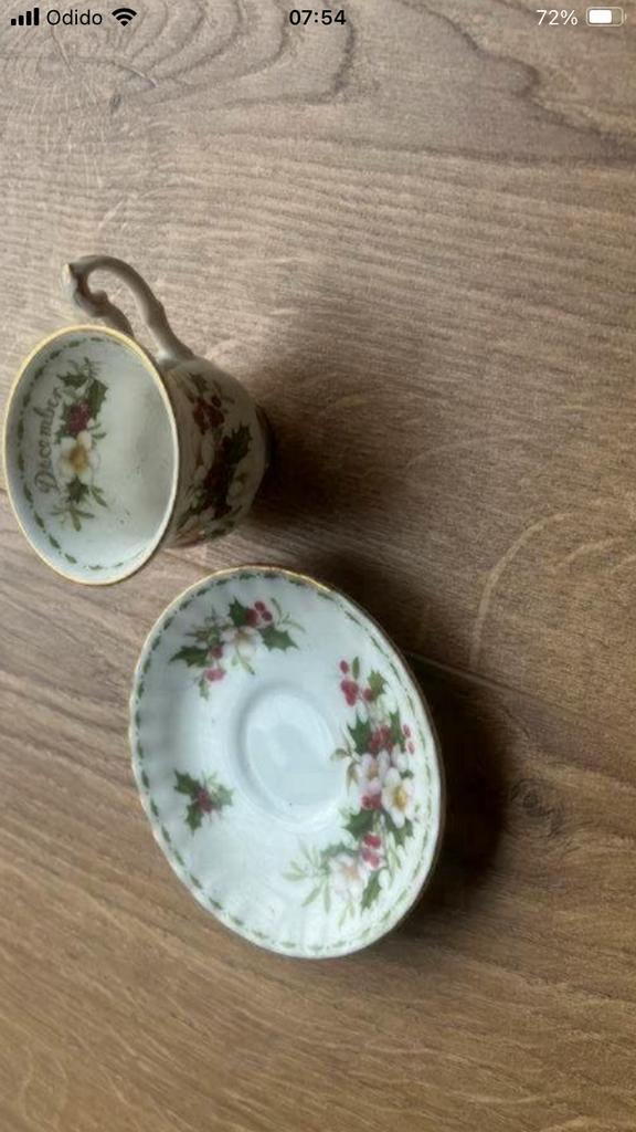 Royal albert spaar setje december, Ophalen