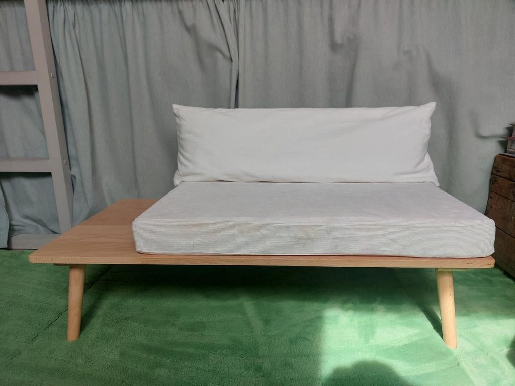Kids Concept loungebank Saga - Leuk kinderbankje, Huis en Inrichting, Banken | Sofa's en Chaises Longues, Ophalen, Gebruikt, Eenpersoons
