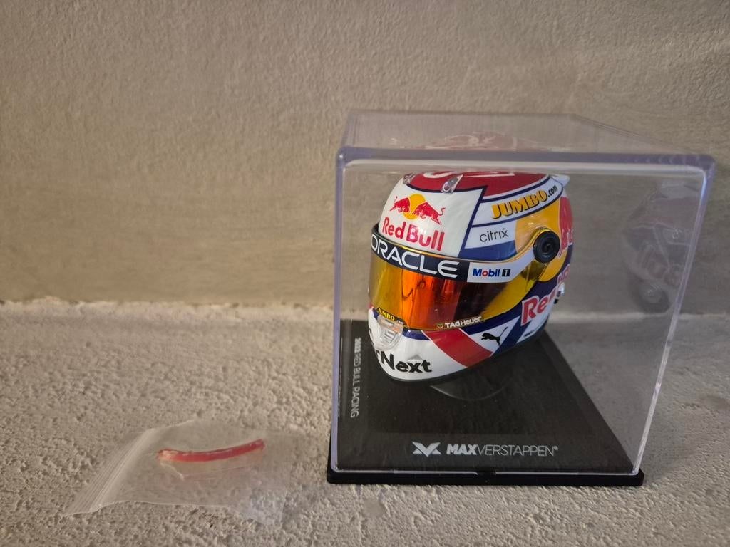 MAX VERSTAPPEN 1:4 ZANDVOORT 2022 HELM + KINSPOILER LOS, Verzamelen, Ophalen, Nieuw, Formule 1
