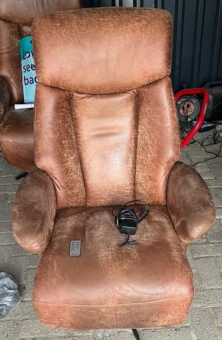 Fauteuil elektrisch verstelbaar, Huis en Inrichting, Ophalen, Gebruikt, 75 tot 100 cm, 50 tot 75 cm