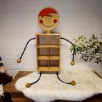 Wandkastje met grappig poppetje voor kinderkamer, Ophalen of Verzenden, Zo goed als nieuw, Wanddecoratie