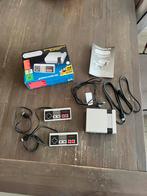 Nintendo Classic Mini: NES - Inclusief 2 controllers, Spelcomputers en Games, Games | Nintendo NES, Avontuur en Actie, 2 spelers