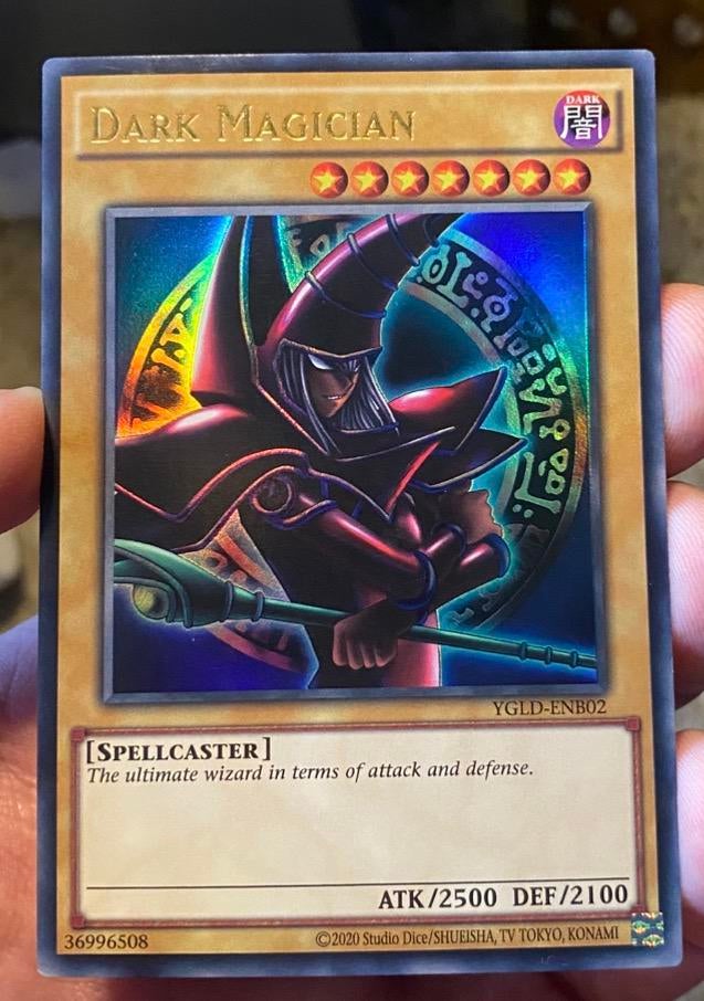Yu-Gi-Oh! Dark Magician YGLD 1st Edition !, Hobby en Vrije tijd, Verzamelkaartspellen | Yu-gi-Oh!, Ophalen of Verzenden, Zo goed als nieuw