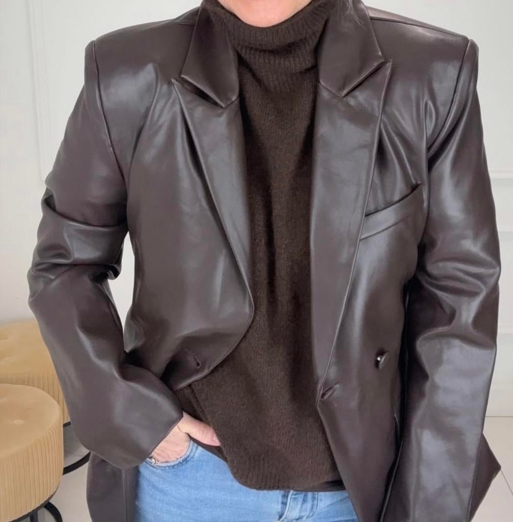 Nieuwe Ambika lederlook blazer bruin maat L, Bruin, Maat 42/44 (L), Nieuw, Ophalen of Verzenden
