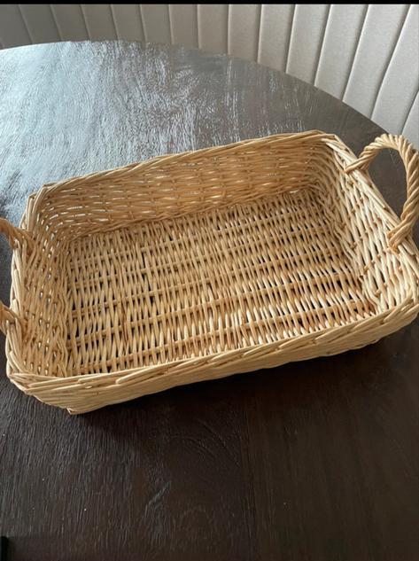 Rieten mand, Huis en Inrichting, Woonaccessoires | Schalen en Manden, Gebruikt, Mand, Rechthoekig, Riet, Ophalen