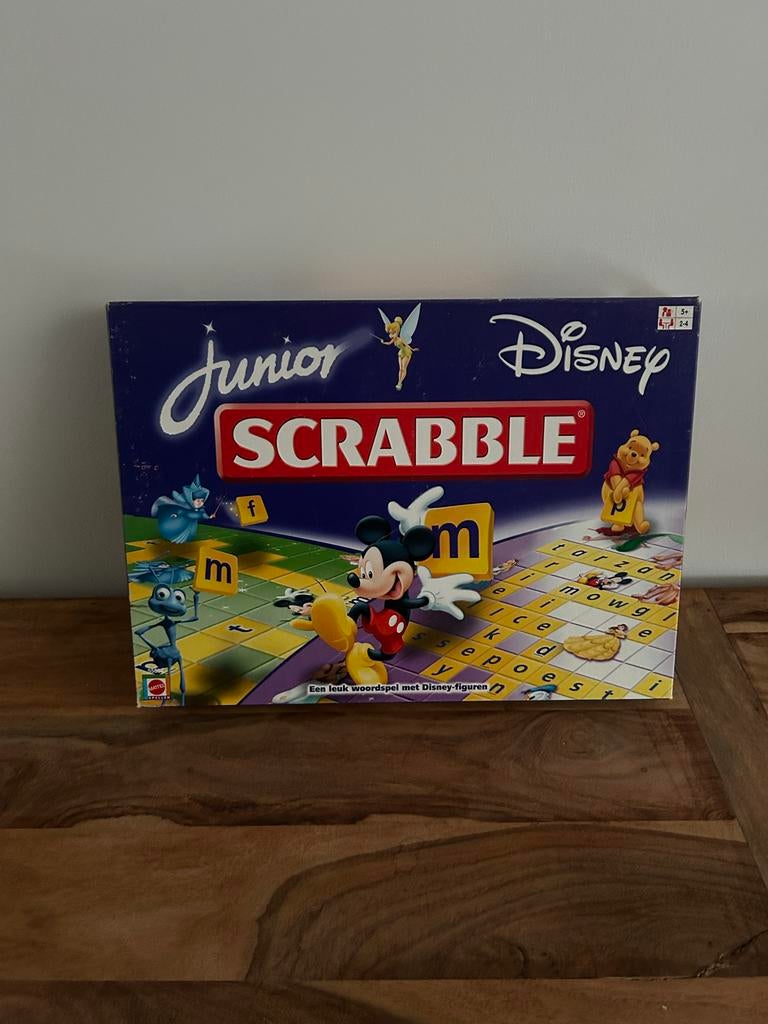 Disney Junior Scrabble, Drie of vier spelers, Ophalen of Verzenden, Zo goed als nieuw