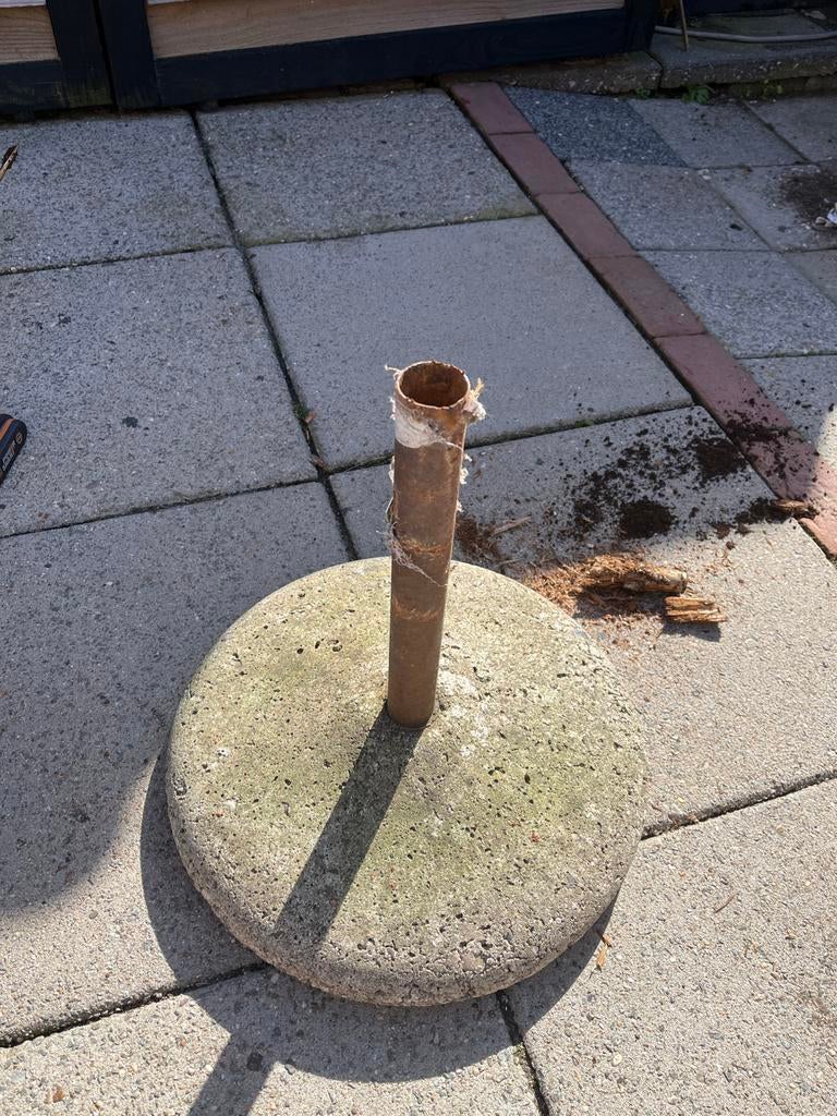 Parasolvoet van beton, Tuin en Terras, Ophalen, Gebruikt, Minder dan 1 meter, Parasolvoet