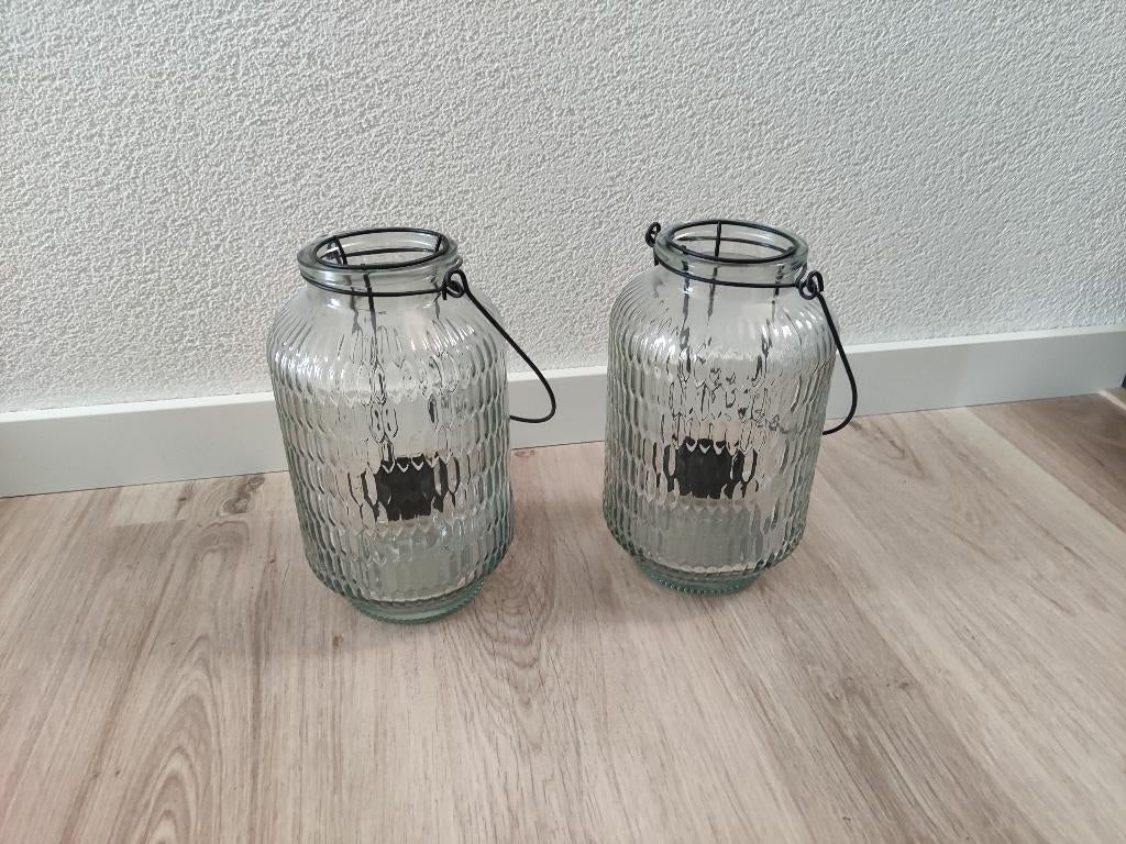 2x windlicht glas groot, Huis en Inrichting, Woonaccessoires | Kandelaars en Kaarsen, Ophalen of Verzenden, Zo goed als nieuw
