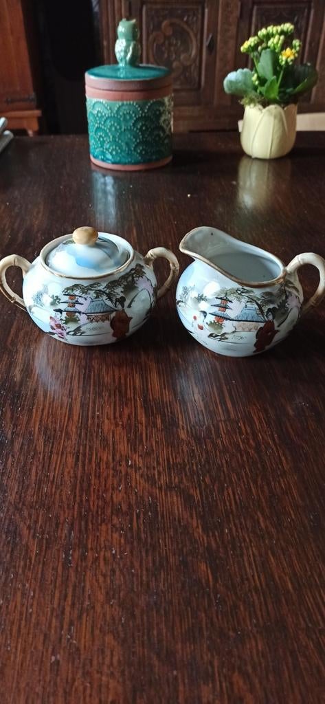 Antiek Chinees Melkkannetje en Suikerpotje - Handbeschilderd, Ophalen of Verzenden