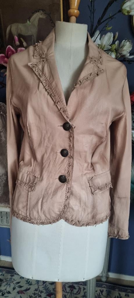 kolbert dames cognac/ camel leer maat M 36/38 Koulra, Kleding | Dames, Jasjes, Kostuums en Pakken, Koulra, Bruin, Nieuw, Ophalen of Verzenden