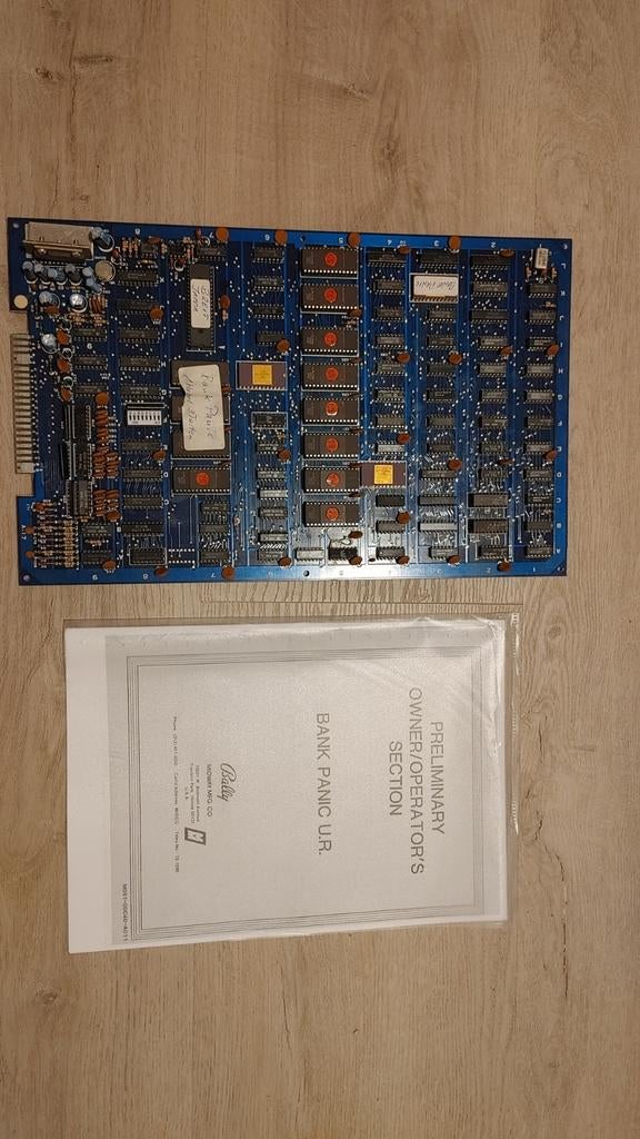 Bally Bank Panic Arcade PCB met handleiding, Spelcomputers en Games, Games | Overige, Gebruikt, Shooter, 1 speler, Ophalen of Verzenden