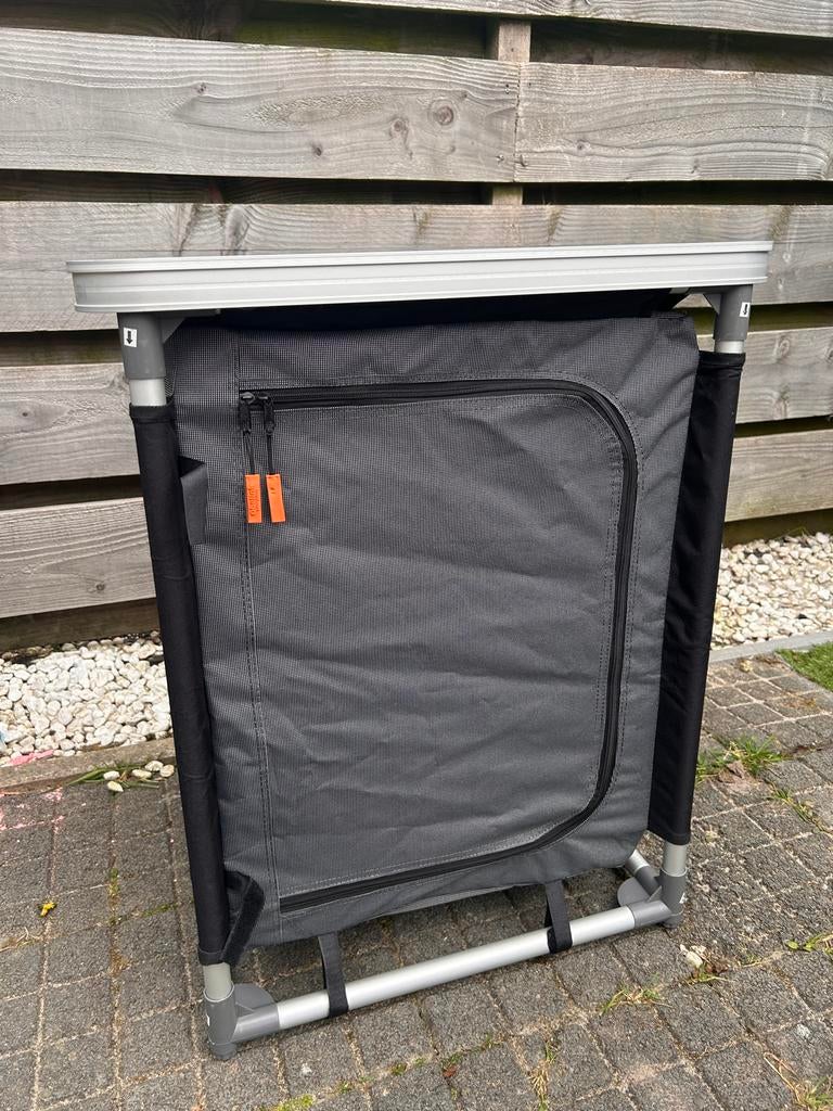 Campingkast Obelink Liverpool, Ophalen, Gebruikt, Campingkast