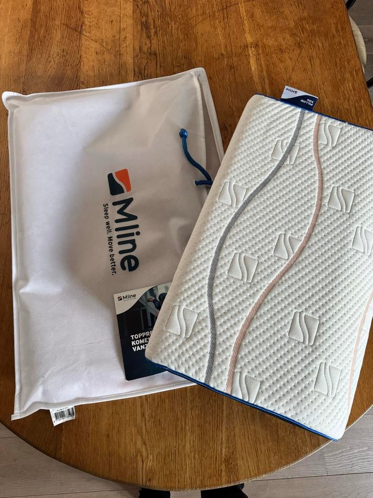 M line Pillow You Blauw kussen - Zo goed als nieuw, Ophalen of Verzenden, Zo goed als nieuw, Eenpersoons, Kussen