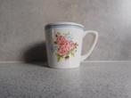 Mok 9x9 cm. Roosjes Zarah JET by ter Steege, Ophalen of Verzenden, Zo goed als nieuw, Overige stijlen, Kop(pen) en/of Schotel(s)