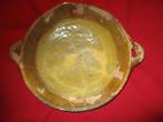Bodemvondst grote schaal ., Antiek en Kunst, Antiek | Keramiek en Aardewerk, Ophalen of Verzenden