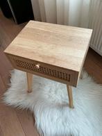 Houten kastje, Ophalen, Zo goed als nieuw