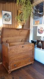 Antieke Kistkast, Ophalen