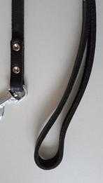 Zwart leren hondenriem. Nieuwstaat. Voor kleine hond of pup, Ophalen of Verzenden, Zo goed als nieuw