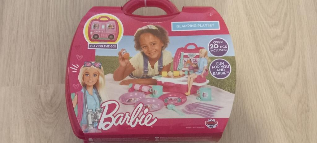Barbie Glamping Playset - Keukentje/Serviesje, Ophalen of Verzenden, Nieuw, Meisje