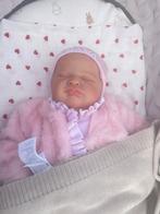 Reborn baby max, Verzamelen, Ophalen of Verzenden, Zo goed als nieuw, Babypop, Levensecht of Reborn