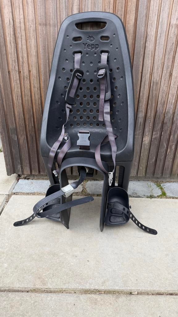 Yepp Maxi Easyfit fietsstoeltje(zwart), 15 t/m 25 kg, Achterzitje, Ophalen of Verzenden, Gebruikt