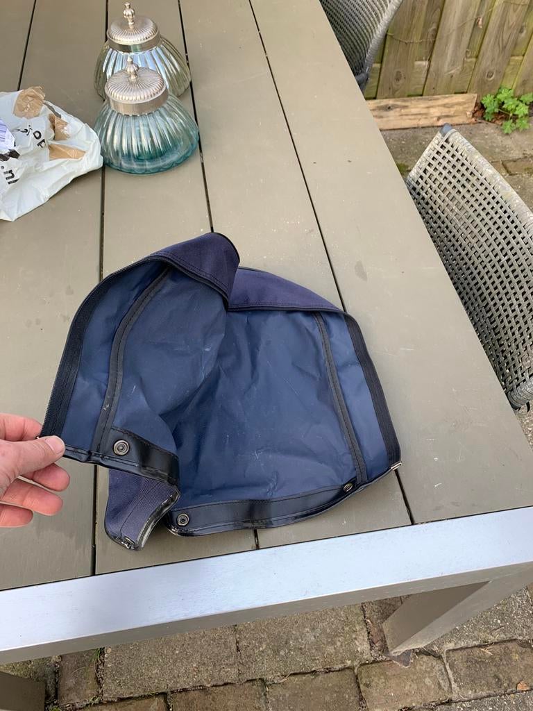 Regenhoes golftas, Ophalen of Verzenden, Gebruikt, Overige typen