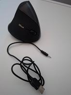 TRUST ergonomische draadloze muis met usb kabel, Muis, Ergonomisch, Ophalen of Verzenden, Zo goed als nieuw