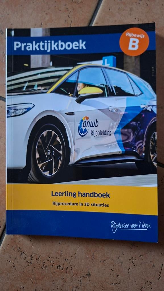 ANWB Rijopleiding Praktijkboek Rijbewijs B, Boeken, Ophalen of Verzenden, Zo goed als nieuw, Overige niveaus, Wilbert van Beersum