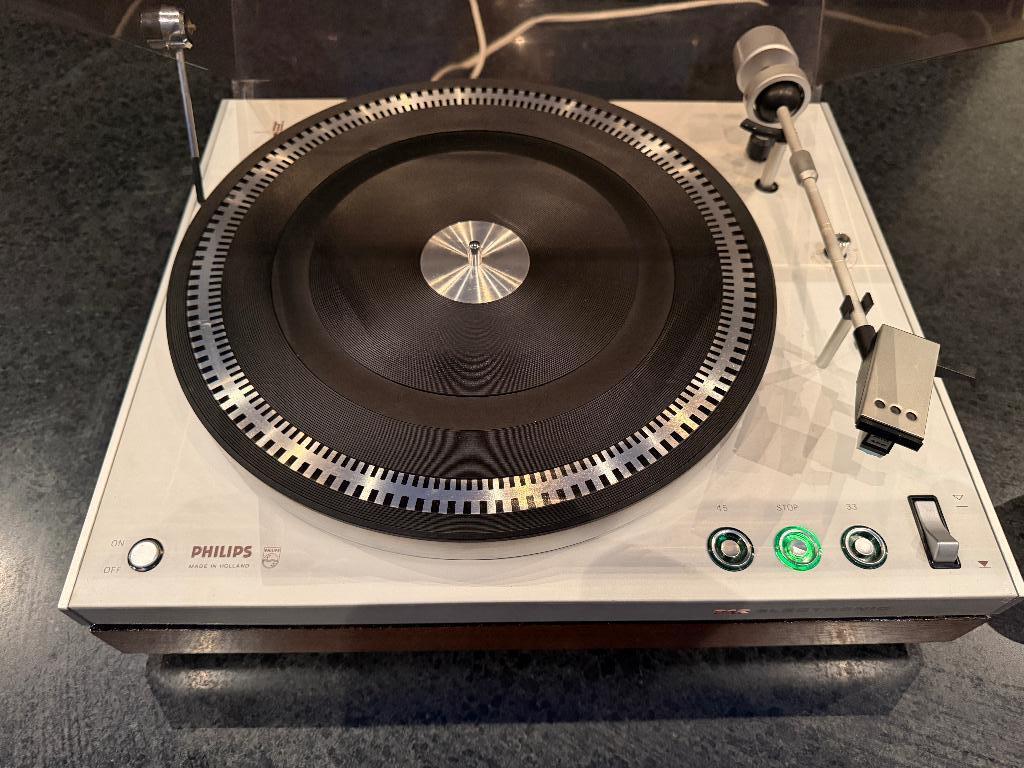 Philips GA212 Gereviseerde Klassieker met High-End Geluid, Philips, Automatisch, Refurbished, Ophalen of Verzenden