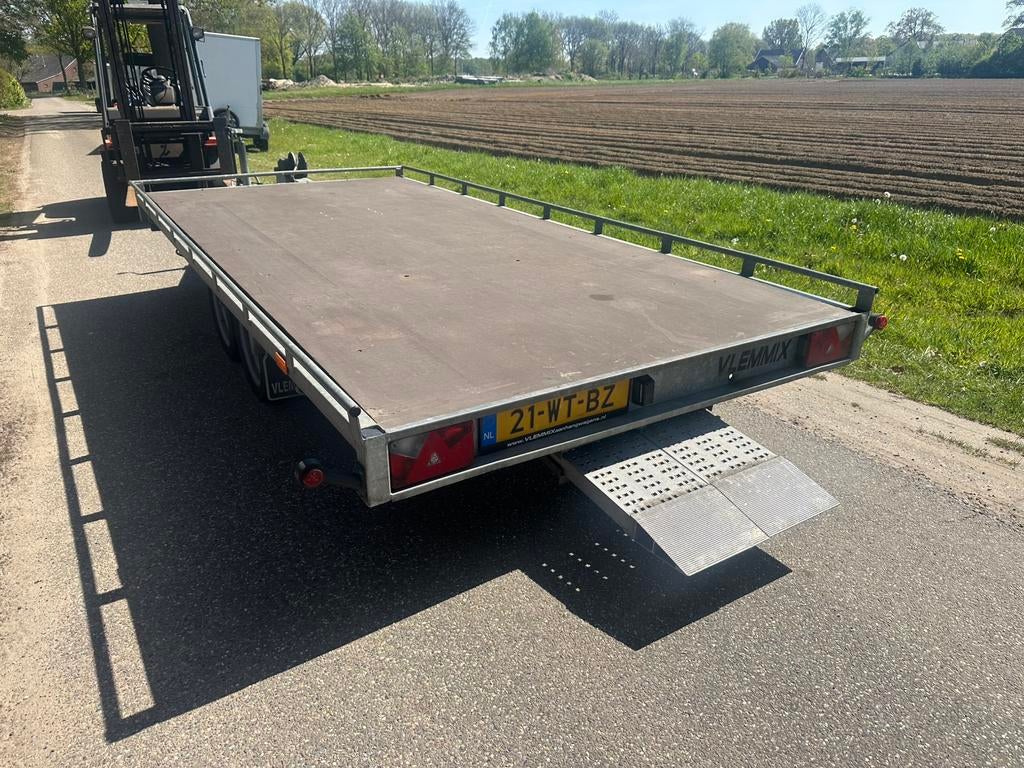 Zgan autoambulance tandemasser !, Ophalen of Verzenden, Zo goed als nieuw