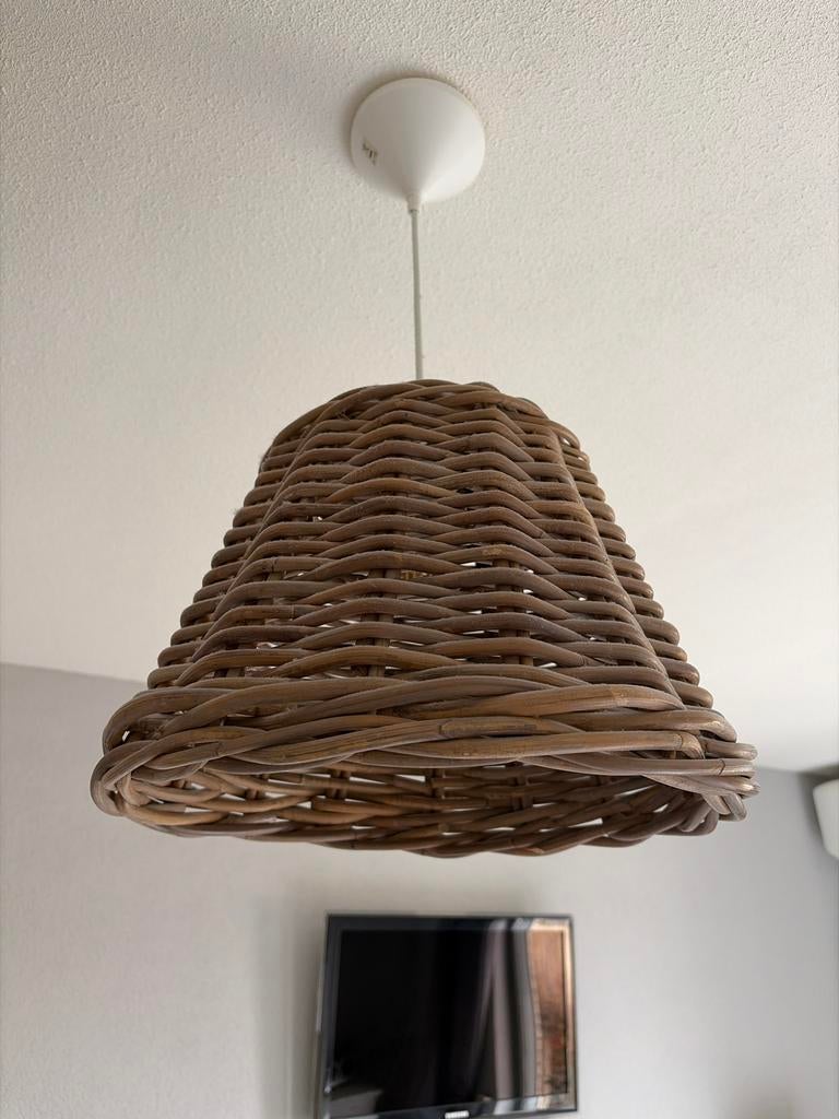 Rotan hanglamp met pendel, doorsnede 32 cm, Ophalen of Verzenden, Overige materialen, Minder dan 50 cm, Landelijk