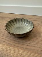 Handgemaakt schaaltje, Gebruikt, Porselein of Keramiek, Schaal, Rond