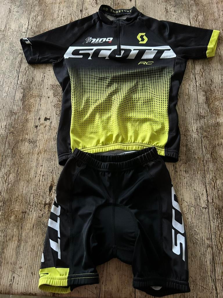 Fiets tenue Scott Nino Schurter 116-128, Fietsen en Brommers, Fietsaccessoires | Fietskleding, Ophalen of Verzenden, Zo goed als nieuw