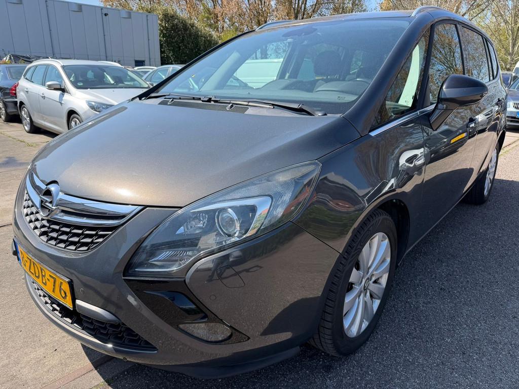 Opel Zafira Tourer 1.6 Cosmo, Auto's, Euro 5, Gebruikt, 4 cilinders, Bedrijf