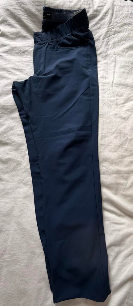 UNDER ARMOUR ZOMER GOLF BROEK / BLAUW. (32X32), Sport en Fitness, Golf, Ophalen, Zo goed als nieuw, Kleding