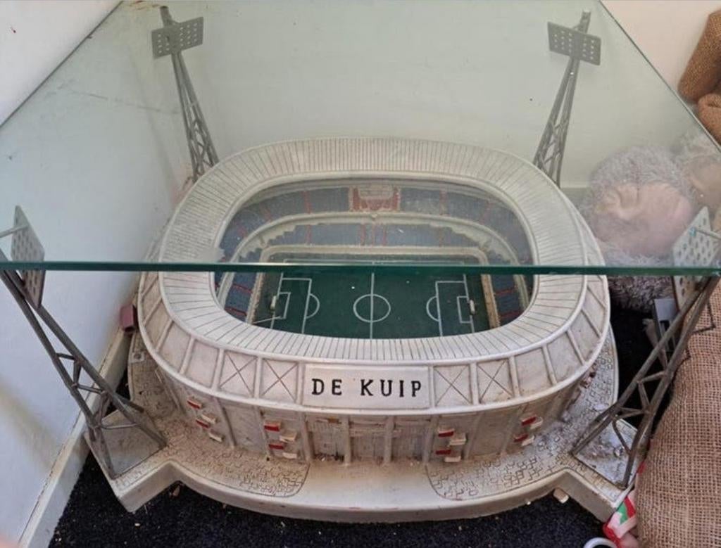 De kuip salon tafel, Ophalen of Verzenden, Buitenlandse clubs