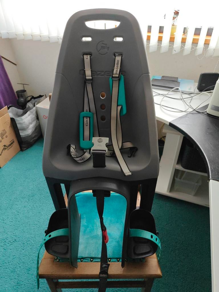 Gazelle Yepp achterzitje, Fietsen en Brommers, Fietsaccessoires | Fietsstoeltjes, Ophalen, Gebruikt, Voetsteuntjes