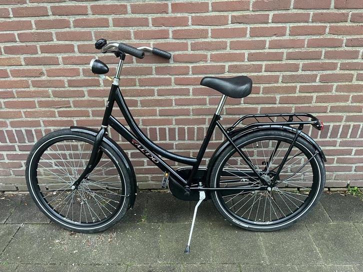Aldo Fiets Zwarte stadsfiets, Fietsen en Brommers, Fietsen | Dames | Damesfietsen, Gebruikt, Overige merken, 53 tot 56 cm, Ophalen
