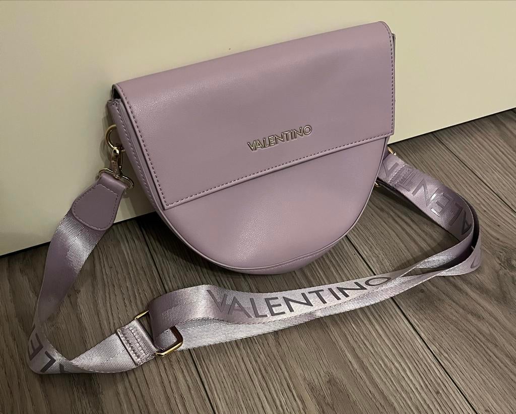 Valentino paarse schoudertas, Sieraden, Tassen en Uiterlijk, Ophalen of Verzenden, Gebruikt, Paars, Schoudertasje