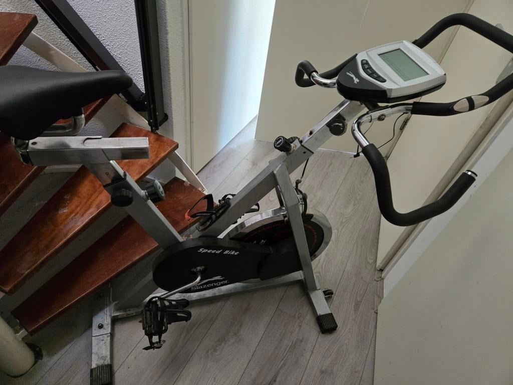 Slazenger Speed Bike Hometrainer - Zo goed als nieuw, Spinningfiets, Ophalen of Verzenden, Zo goed als nieuw, Metaal