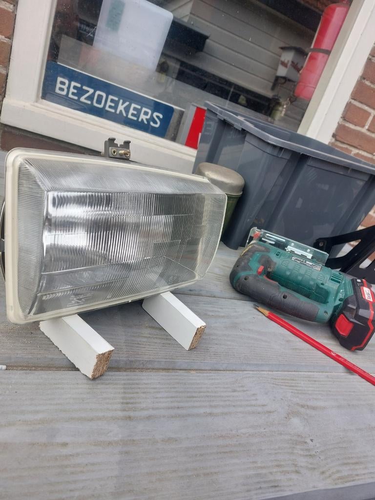 Koplamp peugeot 305, Auto-onderdelen, Ophalen of Verzenden, Nieuw, Peugeot