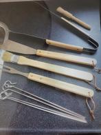 Als nieuw - BBQ set - barbecue accessoires - € 5,00, Ophalen of Verzenden, Zo goed als nieuw, Onbekend