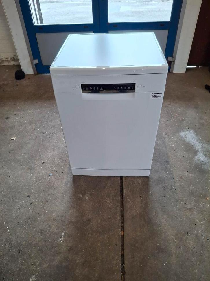 Bosch Serie 4 Silence vaatwasser, Witgoed en Apparatuur, Vaatwasmachines, Zo goed als nieuw, Vrijstaand, Minder dan 85 cm, 45 tot 60 cm
