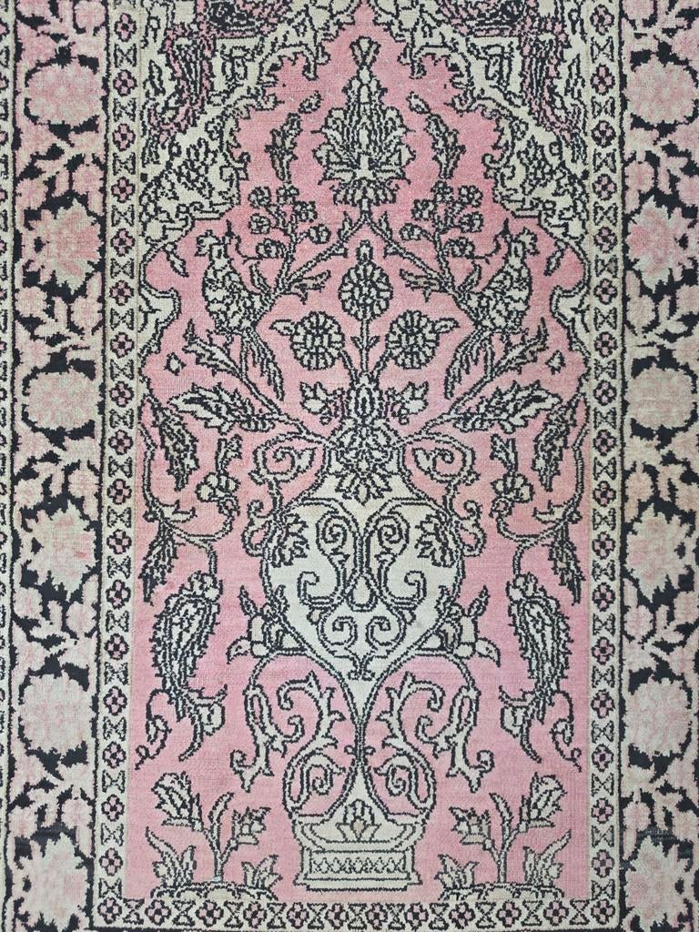 Handgeknoopt oosters Kashmir tapijt silk pink 73x123cm, Gebruikt, 100 tot 150 cm, Perzisch, Klassiek, Oosters, Onbekend