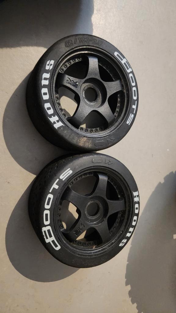 Arrma DBoots Hoons banden voor Arrma Felony (2 runs), Hobby en Vrije tijd, Modelbouw | Radiografisch | Auto's, Gebruikt, Auto onroad