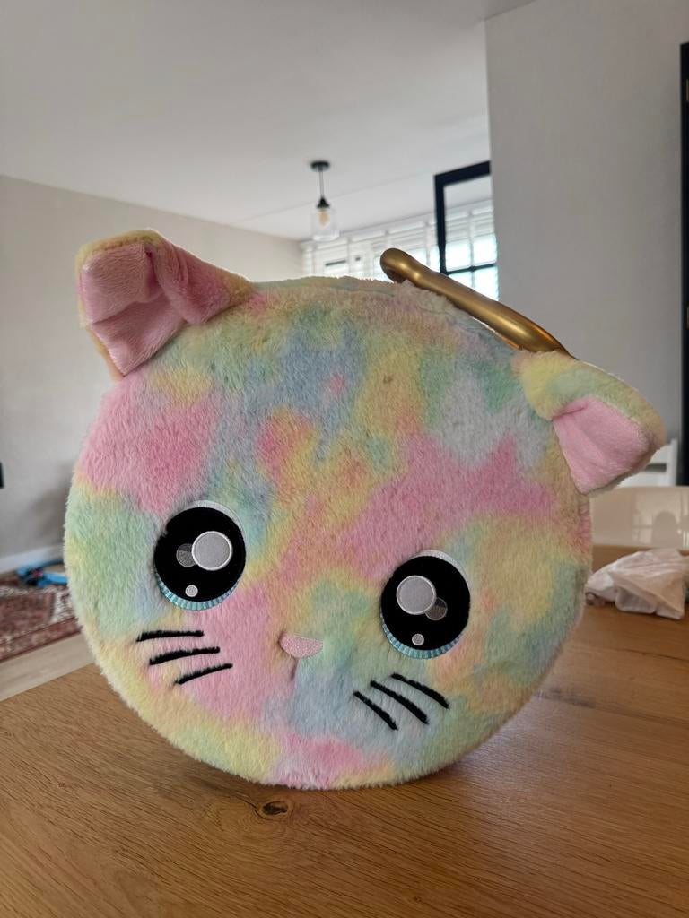 Na! Na! Na! Surprise Rainbow Kitty met poppen, Kinderen en Baby's, Speelgoed | Poppen, Ophalen of Verzenden, Gebruikt, Overige typen