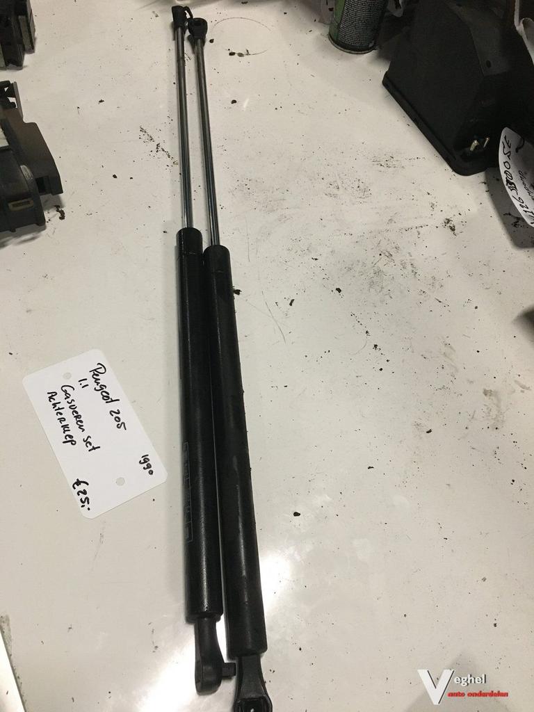 Peugeot 205 1.1 b 1990 Gasveren set achterklep, Gebruikt, -, -, Ophalen of Verzenden