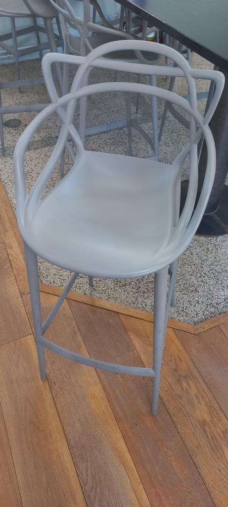 Kartell Masters barkruk - Grijs design, Huis en Inrichting, Barkrukken, Ophalen, Kunststof, Gebruikt, Met voetsteun